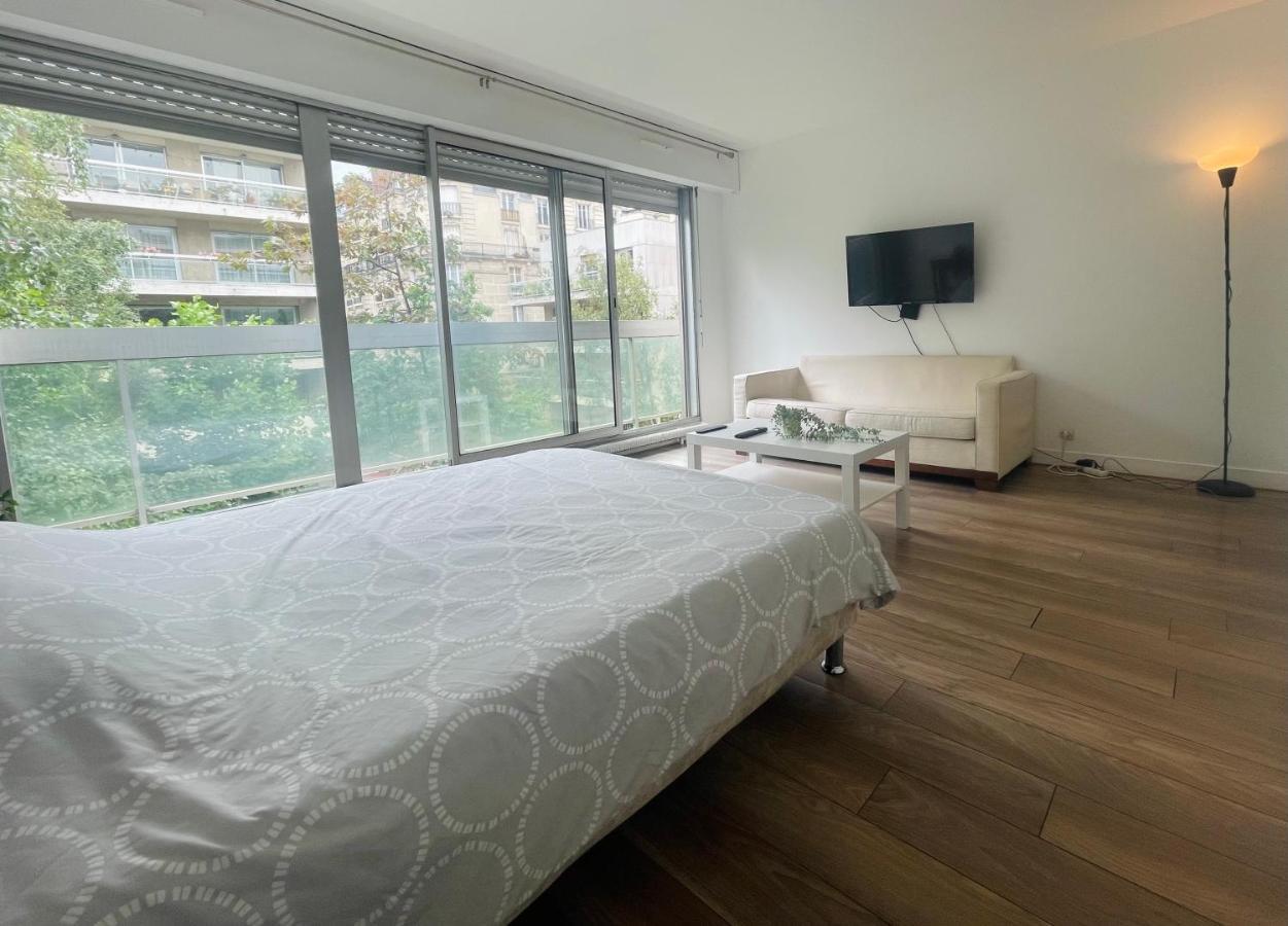 Apartmán Cambronne 2 Tour Eiffel Paříž Exteriér fotografie